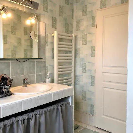La Maison Des Pins By Interhome בית נופש *